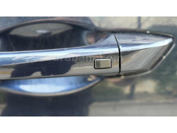 MUSSO GRAND 2.2 D 4X2 PLATİNUM