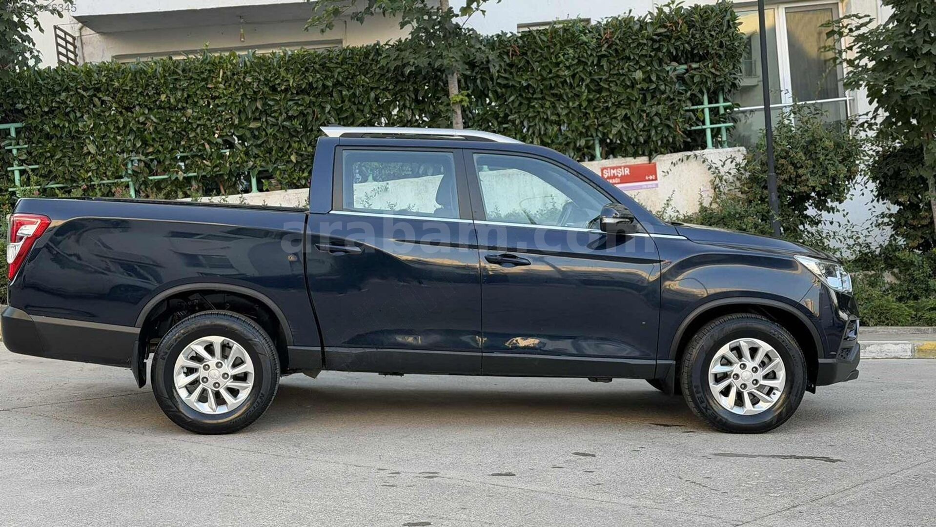Galeriden KGM SsangYong Musso Grand 2.2 D Platinum 2021 Model İstanbul 65.000 km Lacivert 7