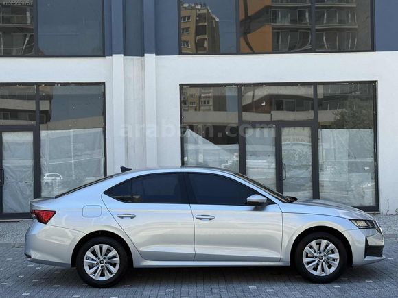 2025 MODEL 17 BİN HATASIZ BOYASIZ KAYITSIZ