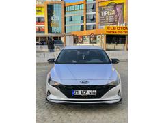 İLK SAHİBİNDEN HATASIZ BOYASIZ TRAMERSİZ ELANTRA