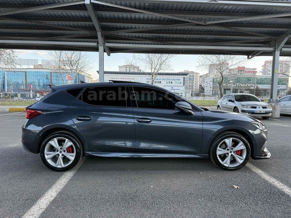 İLK SAHİBİNDEN 0 AYARINDA LEON FR PHEV