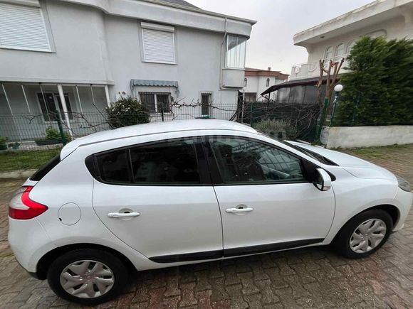Sahibinden Renault Megane 1.5 dCi Joy 2014 Model 
