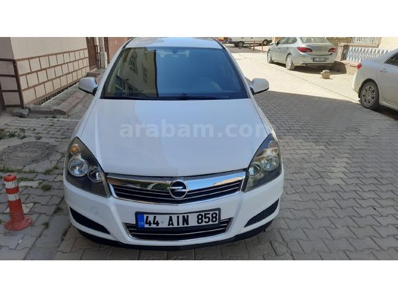 Opel Astra 1.6 Essentia 2013 Model HATASIZ BOYASIZ