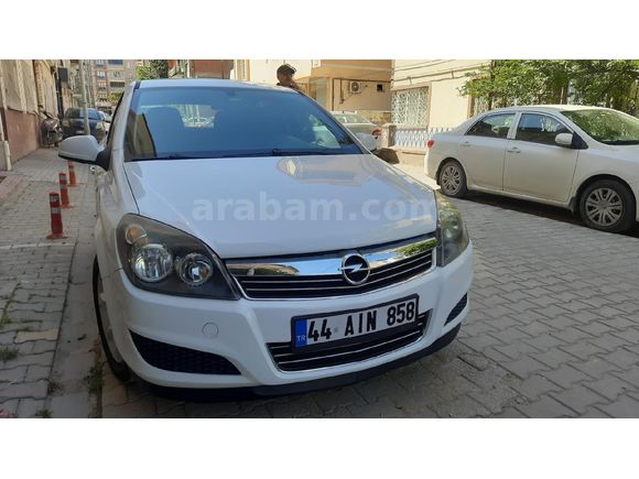 Opel Astra 1.6 Essentia 2013 Model HATASIZ BOYASIZ
