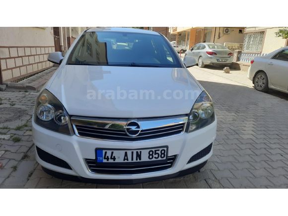 Opel Astra 1.6 Essentia 2013 Model HATASIZ BOYASIZ