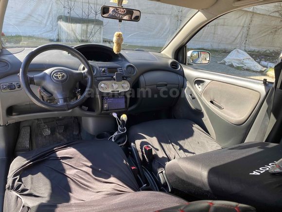 Sahibinden Toyota Yaris 1.3 Sol 2004 Model 