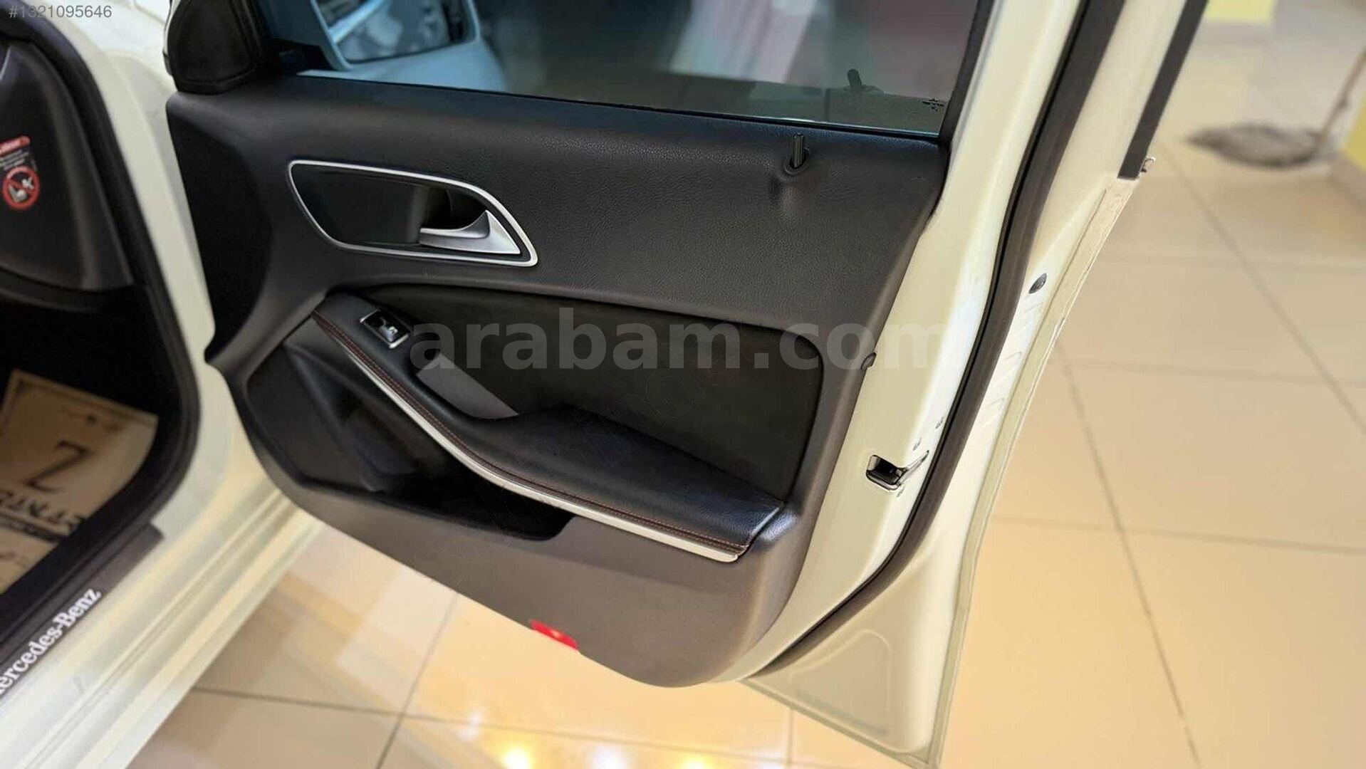Galeriden Mercedes - Benz A 200 BlueEfficiency AMG 2014 Model Kütahya 142.000 km Beyaz 3