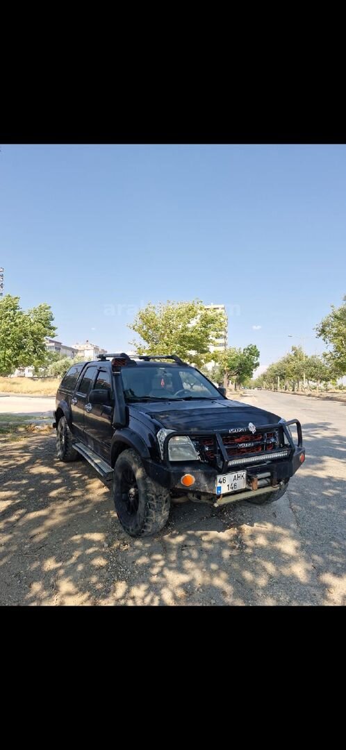Galeriden Isuzu D-Max 3.0 D 4x4 2005 Model Kahramanmaraş 487.000 km Siyah 2