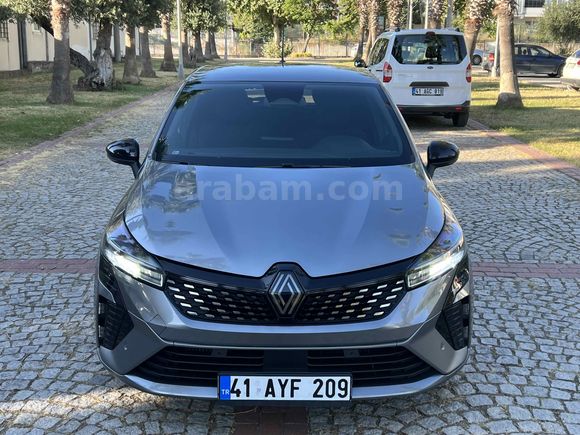 Sahibinden GSR2 GARANTİLİ YETKİLİ SERVİS BAKIMLI  Renault Clio 1.0 TCe Techno Esprit Alpine 2024 Model 