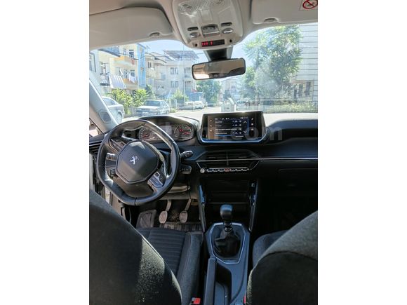 Sahibinden Peugeot 2008 130hp 1.2 PureTech Active 2020