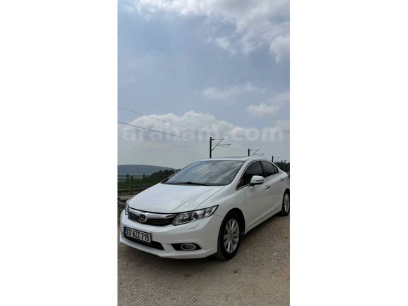 Sahibinden Honda Civic 1.6i VTEC Eco Elegance 2014 Model 