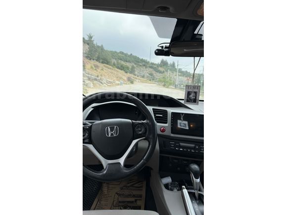 Sahibinden Honda Civic 1.6i VTEC Eco Elegance 2014 Model 