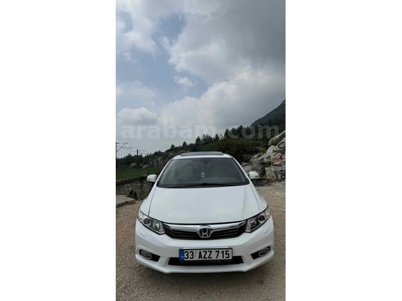 Sahibinden Honda Civic 1.6i VTEC Eco Elegance 2014 Model 