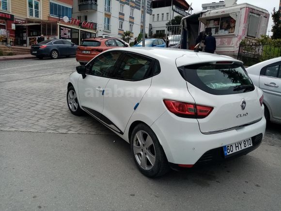Sahibinden Renault Clio 1.2 Icon 2013 Model Samsun