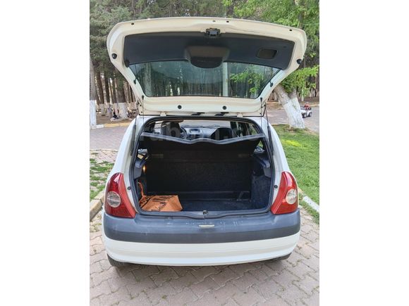 Sahibinden Renault Clio 1.2 Authentique 2005 Model