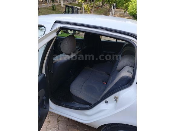 Sahibinden Renault Clio 1.2 Authentique 2005 Model