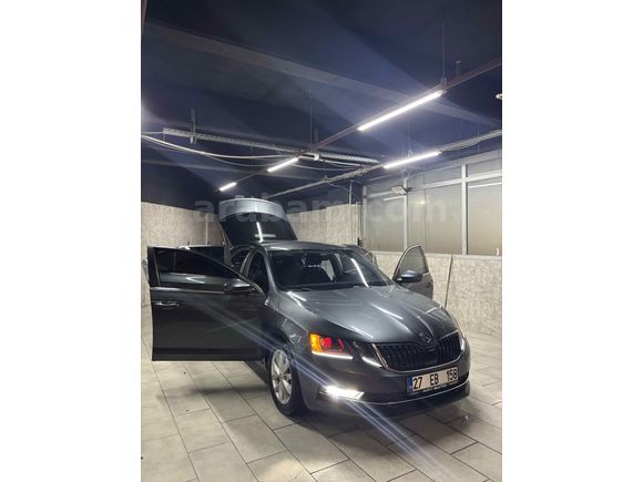 Sahibinden Skoda Octavia 1.6 TDI Optimal 2017 Model 