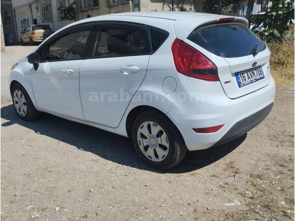 Ford Fiesta 2010 model