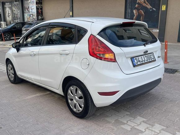 İLK SAHİBİNDEN 2012 MODEL ORJİNAL 180 BİN KM DE MASRAFSIZ