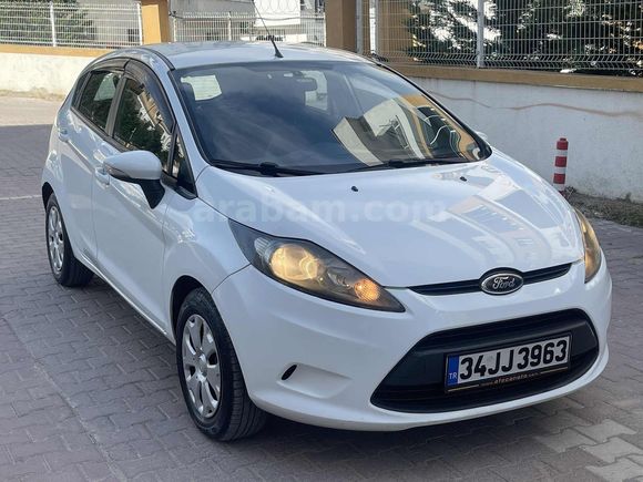 İLK SAHİBİNDEN 2012 MODEL ORJİNAL 180 BİN KM DE MASRAFSIZ