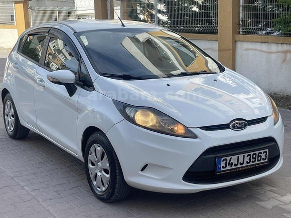 İLK SAHİBİNDEN 2012 MODEL ORJİNAL 180 BİN KM DE MASRAFSIZ