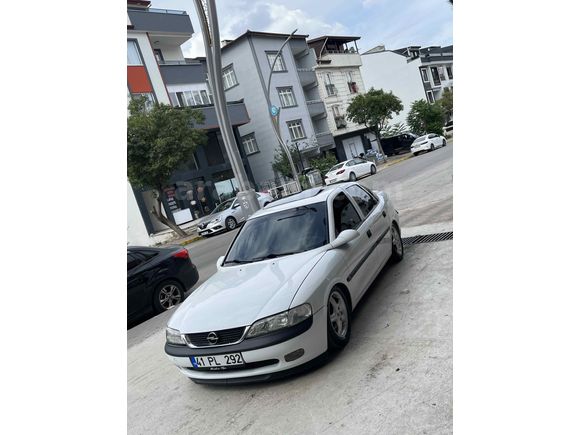 Sahibinden Opel Vectra 1.6 GL 1999 Model 
