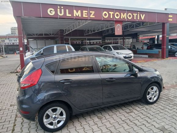 Bakımlı görülmeye değer otomobil