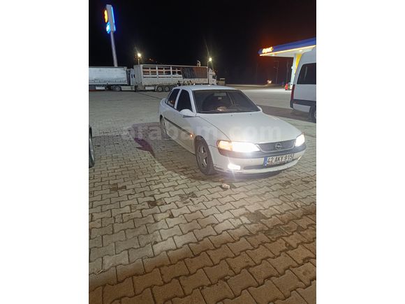 Sahibinden Opel Vectra 2.0 CDX 1996 Model
