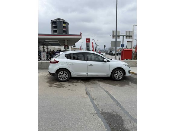 otomatik 2015 megane 670.000tl