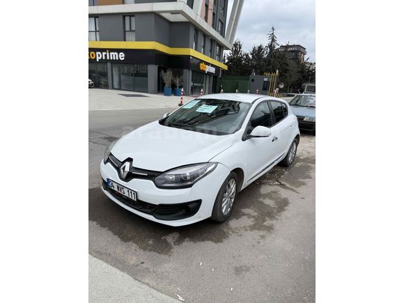 otomatik 2015 megane 670.000tl