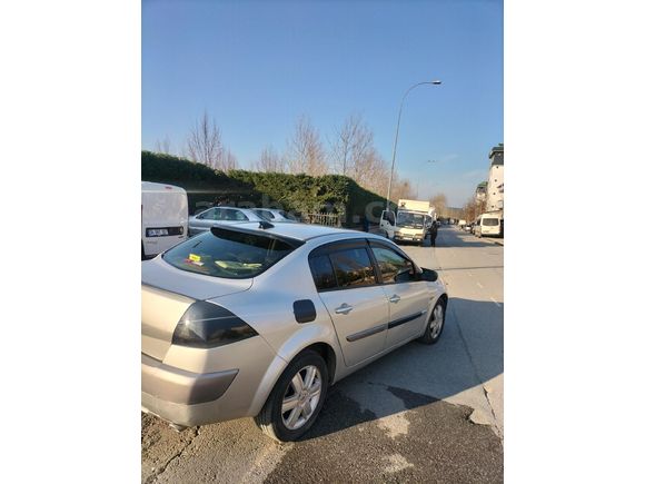 Sahibinden Renault Megane 1.5 dCi Dynamique 2005 Model