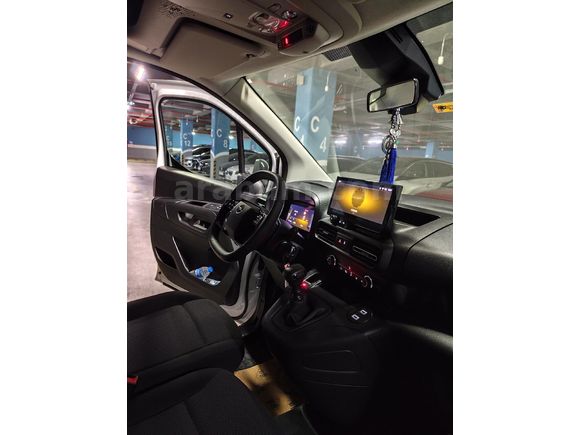 Sahibinden Opel Combo 1.5 CDTI Essential 2025 Model  550 km Beyaz