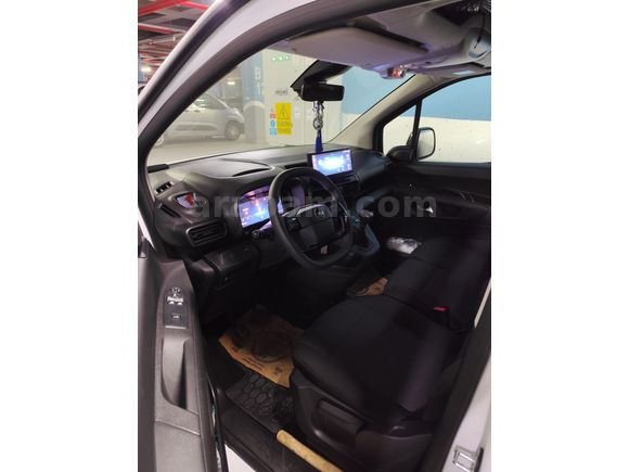Sahibinden Opel Combo 1.5 CDTI Essential 2025 Model  550 km Beyaz