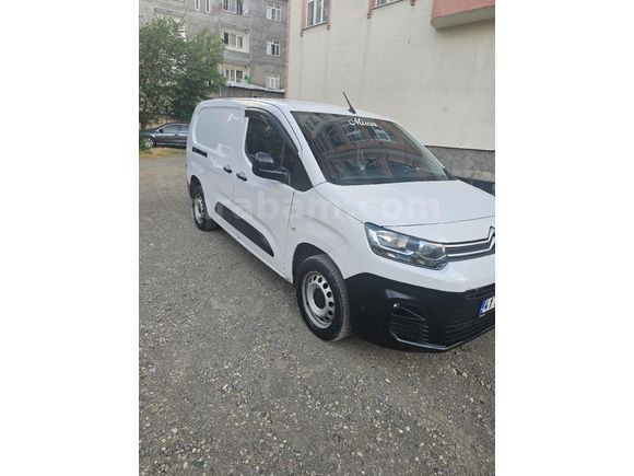 Sahibinden Citroen Berlingo 1.5 BlueHDI 2023 Model