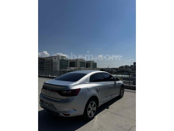 Sahibinden Renault Megane 1.3 TCe Touch 2024 Model 