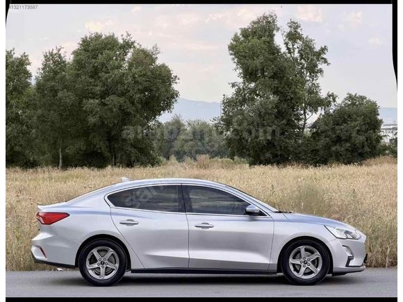 Sahibinden Ford Focus  YENİ KASA  