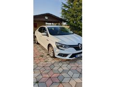 Sahibinden DEĞİŞENSİZ BİR PARCA BOYALI 1.5 dCi Touch 2019 Model  218.000 km Beyaz