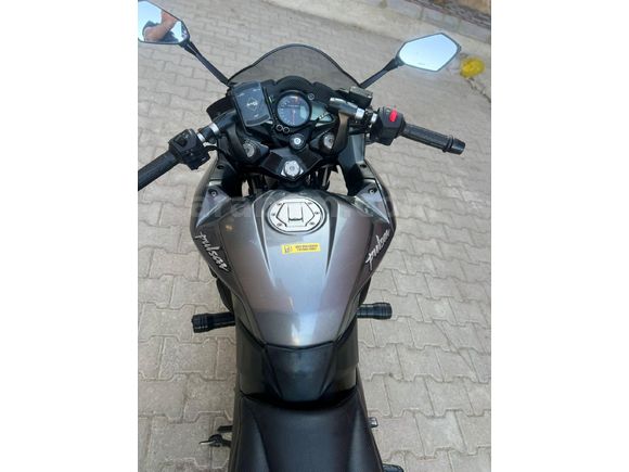 Sahibinden Bajaj Pulsar 200 RS