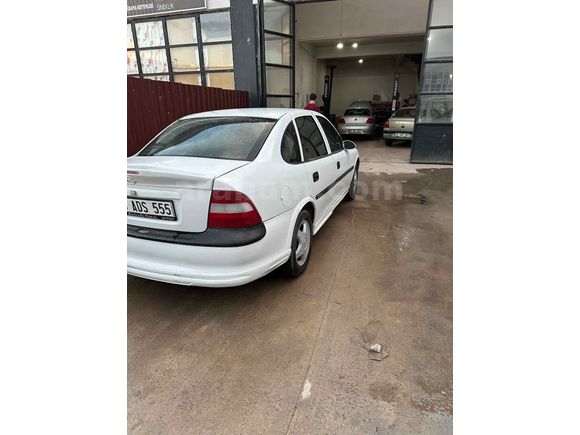 Sahibinden Opel Vectra 1.6 GL 1996 Model 