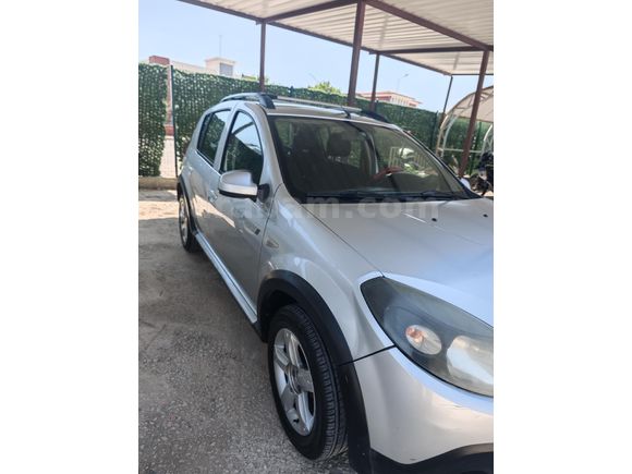 Sahibinden Dacia Sandero 1.5 dCi Stepway 2011 Model
