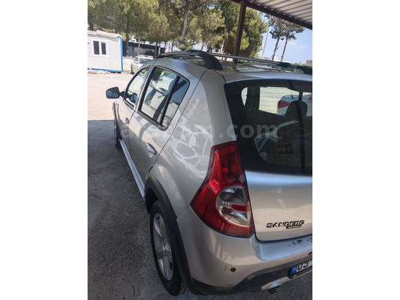 Sahibinden Dacia Sandero 1.5 dCi Stepway 2011 Model