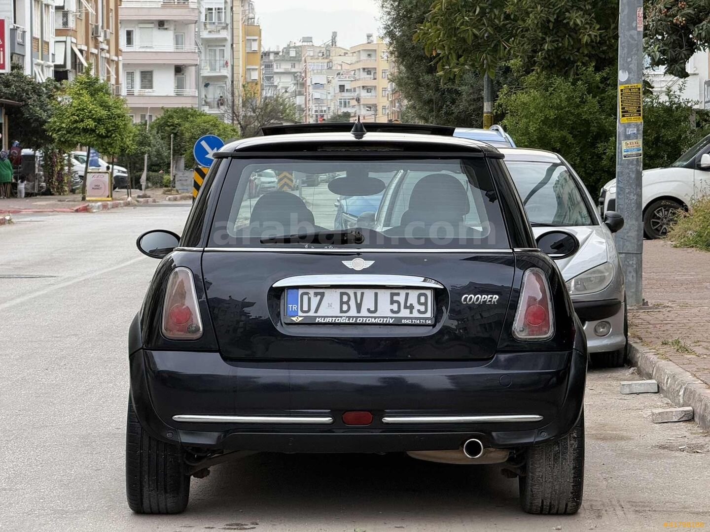 Galeriden Mini Cooper 1.6 Türkiye Paketi 2006 Model Antalya 240.000 km Siyah 5