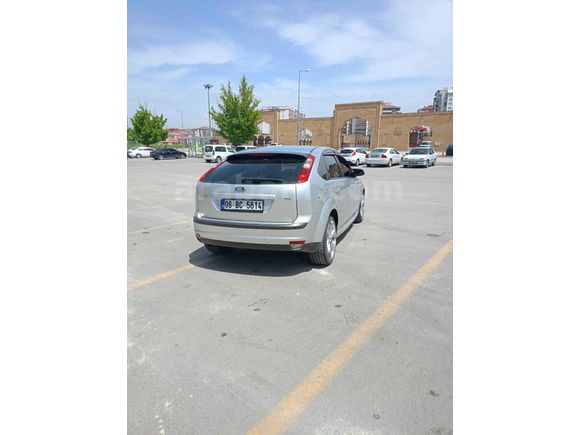 Sahibinden Ford Focus 1.6 TDCi Ghia 2007 Model