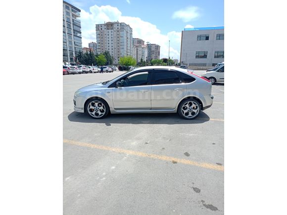 Sahibinden Ford Focus 1.6 TDCi Ghia 2007 Model
