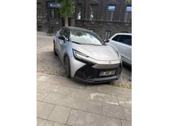 Galeriden Toyota C-HR 1.8 Hybrid Passion X-Sport 2023 Model Bursa