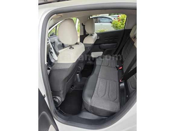 Sahibinden Citroen C3 1.2 PureTech Shine 2023 Model