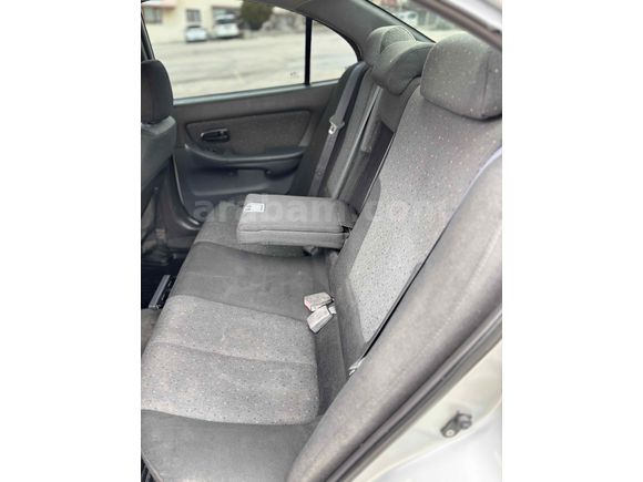 Sahibinden Hyundai Elantra 1.6 GLS 2001 Model 