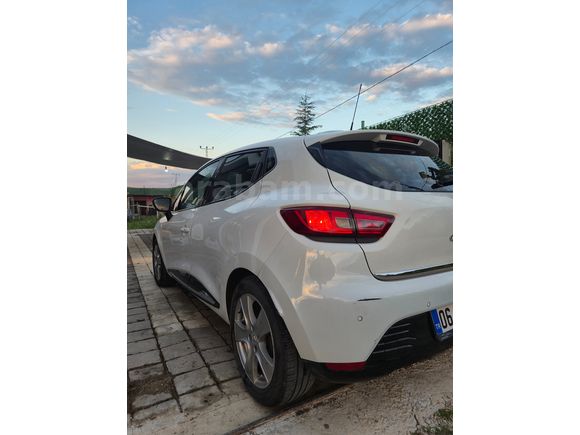 Sahibinden Renault Clio 0.9 TCe Icon 2013 Model 