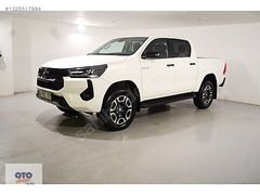 Toyota Hi-Lux 2.4 D-4D 4x4 Adventure 150HP - 2024