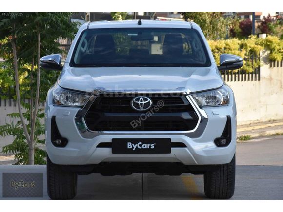 2023 Toyota Hilux 2.4 D-4D 4x4 Adventure OTOMATİK %20 FATURALI